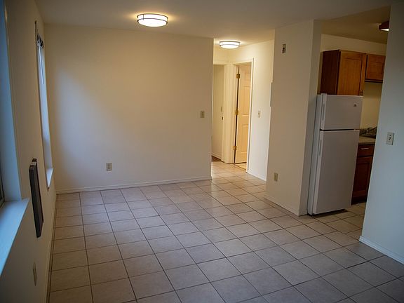 3rd image of 4230 8th Ave NE #20443