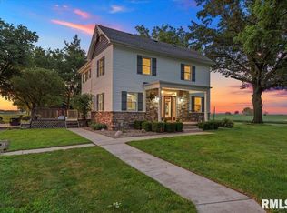 7250 Telstar Rd, Riverton, IL 62561