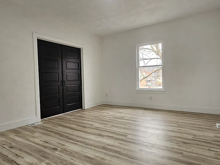 1035 Crosby St #1037 — Photo 20