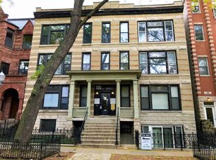 726-728 W Briar Pl, Chicago, IL 60657