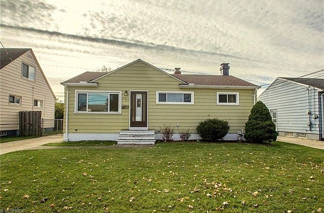1st image of 15933 Harrison Dr
