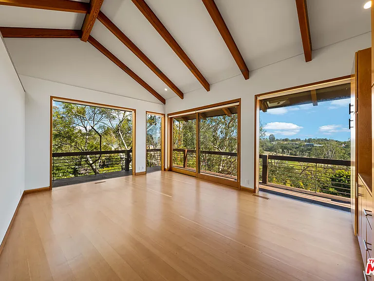 785 Napoli Dr — Photo 14