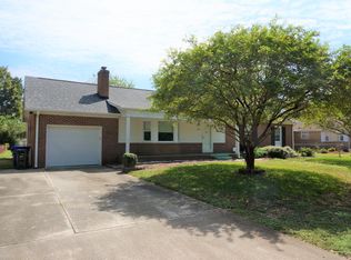 1078 Honeysuckle Ln, Charleston, SC 29412