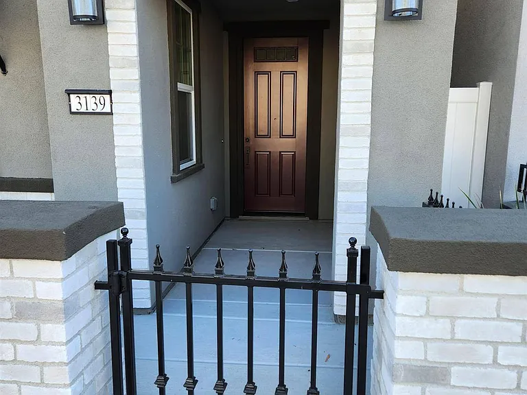 3139 Bobwhite Ct — Photo 15