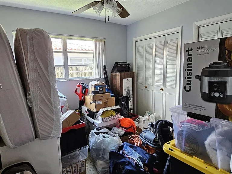 9721 SW 37th Ter — Photo 19