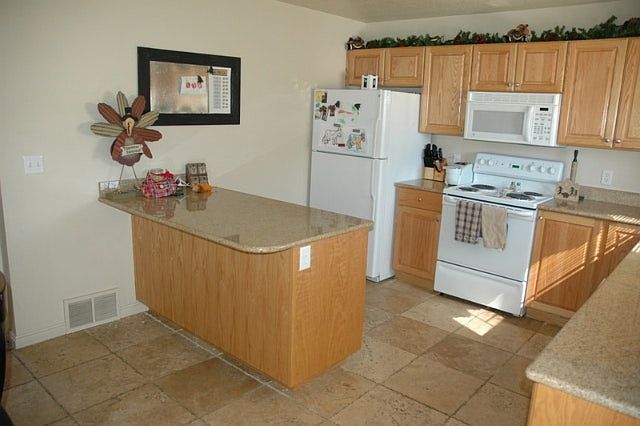 2nd image of 1754 N 500 W APT 102
