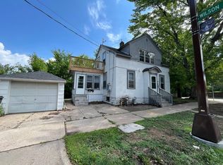 222 Maple St, Saint Paul, MN 55106
