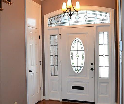 3rd image of 1423 Hidden Oaks Cir