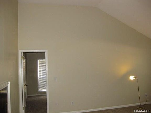 4th image of 5770 Portsmouth Dr