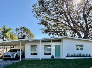 2946 Bay St, Sarasota, FL 34237