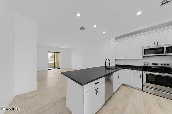 846 N Pueblo Dr — Photo 4