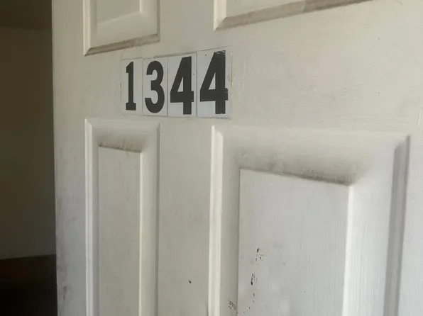DMV Apartments, 1334-1348 W 12th St #1344, Merced, CA 95341