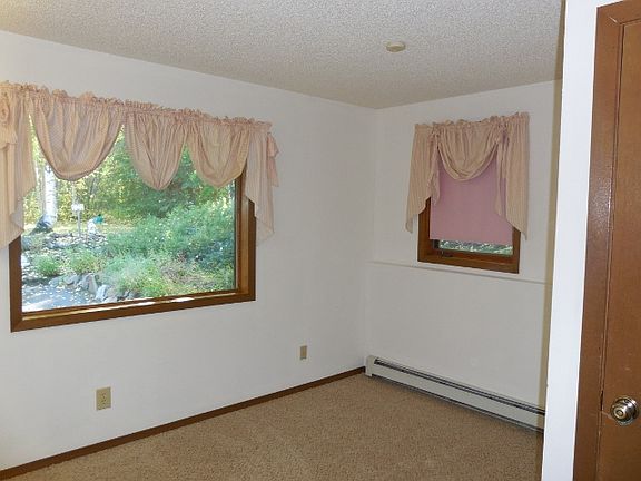 5th image of 2830 Beverly Ln