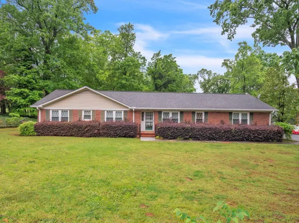 1 Del Norte Blvd, Greenville, SC 29615