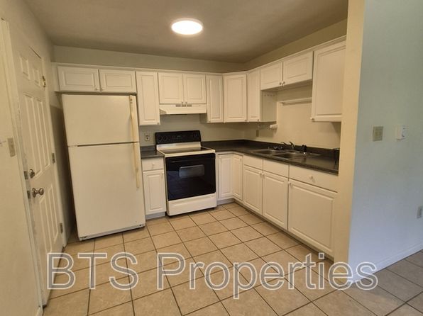 5917 W Plank Rd APT 2