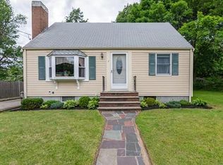 2 Gloria Rd, Randolph, MA 02368