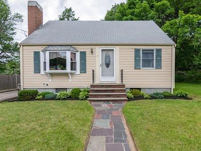 2 Gloria Rd, Randolph, MA, 02368