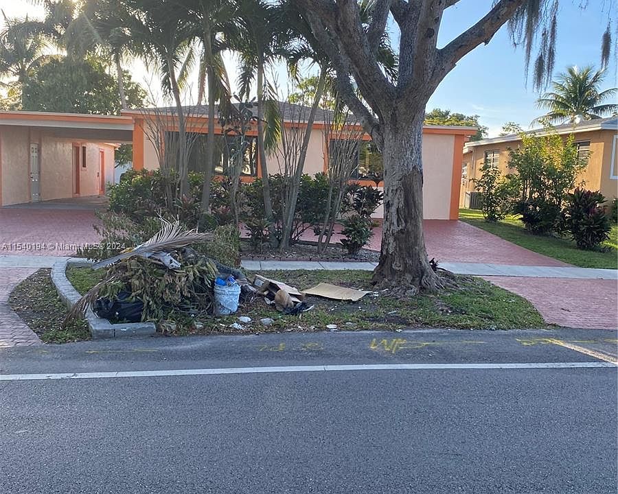 1st image of 12420 NE 2nd Ave