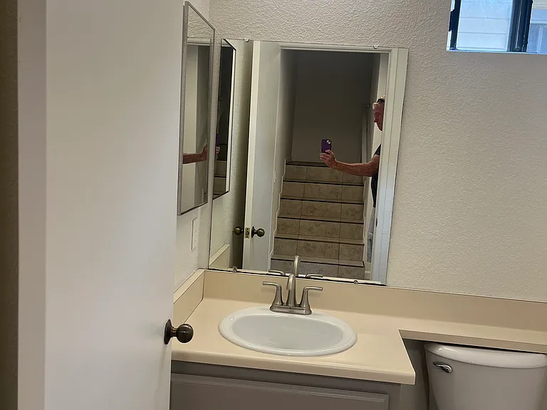 1829 Oliver Ave #2 — Photo 6