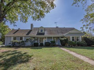 1843 Pineview Dr, Glasgow, VA 24555