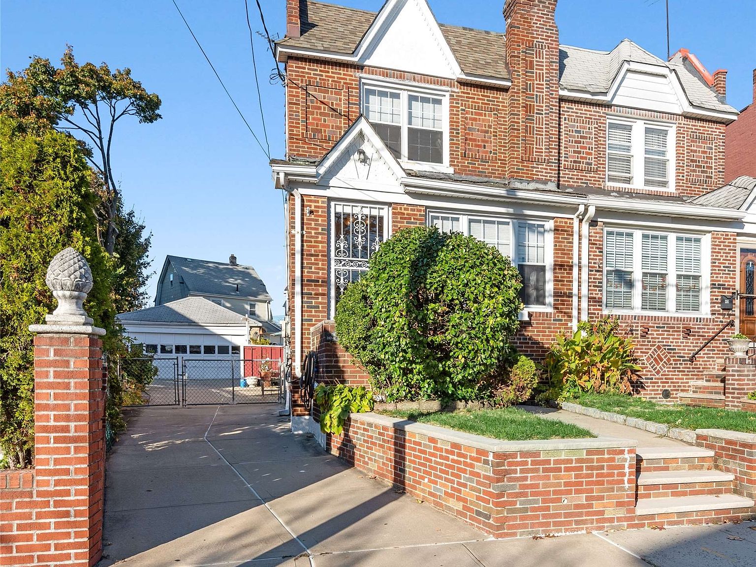 24741 90th Avenue, Bellerose, NY 11426 Zillow