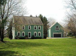 9 Little River Rd, Hampton, NH 03842