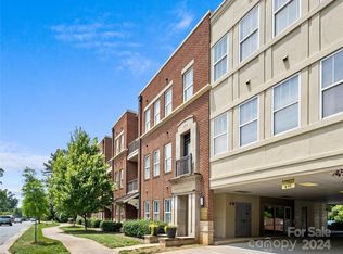 2940 Selwyn Ave, Charlotte, NC 28209