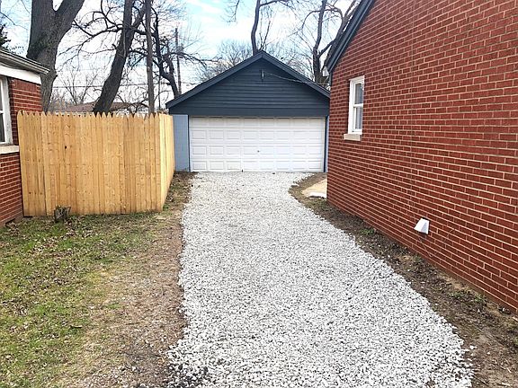 4th image of 3821 N Bolton Ave