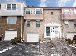315 Cricketwood Ct, Canonsburg, PA