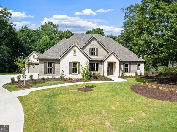 5416 Planting Field Ln, Flowery Branch, GA 30542