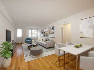 77 W 15th St #1015, New York, NY 10011