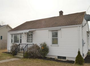22 Carol St, Ludlow, MA 01056