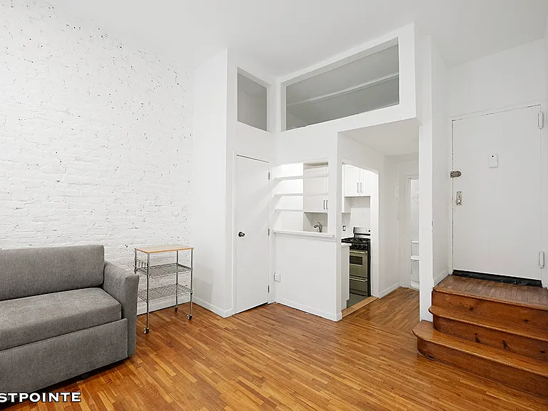 227 E 12th St #2B — Photo 2