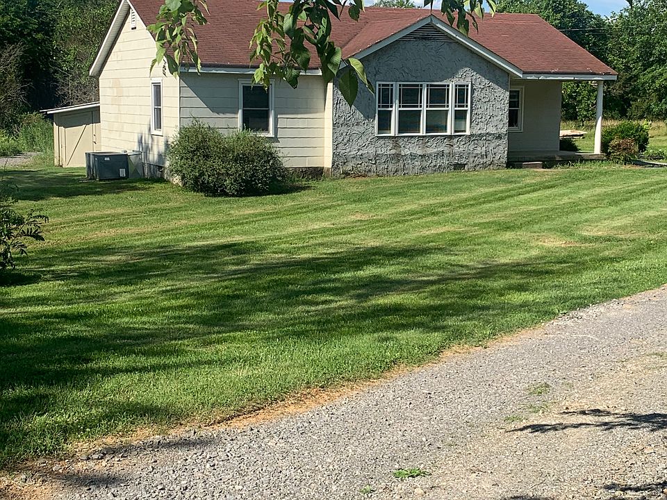 1st image of 5023 Halls Hill Pike