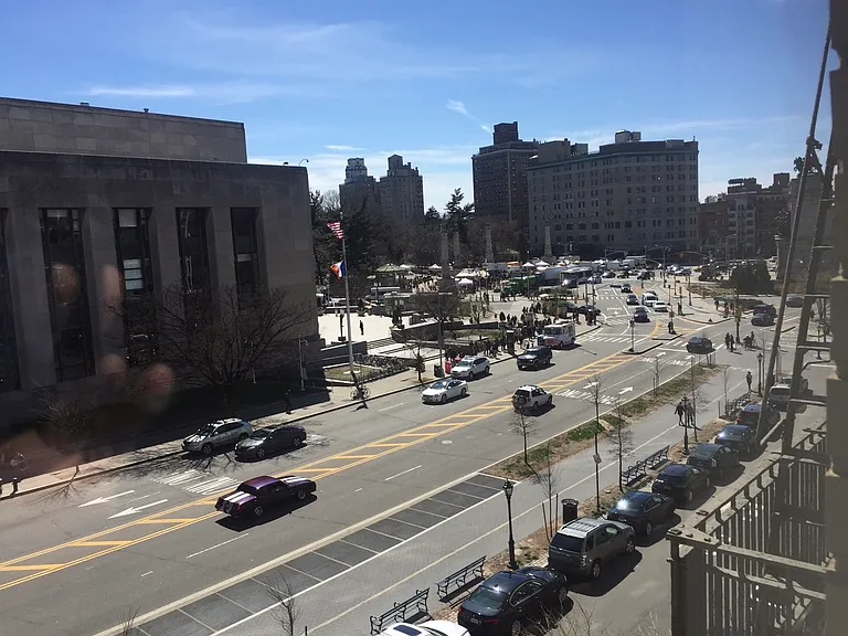 35 Eastern Pkwy #5E — Photo 10