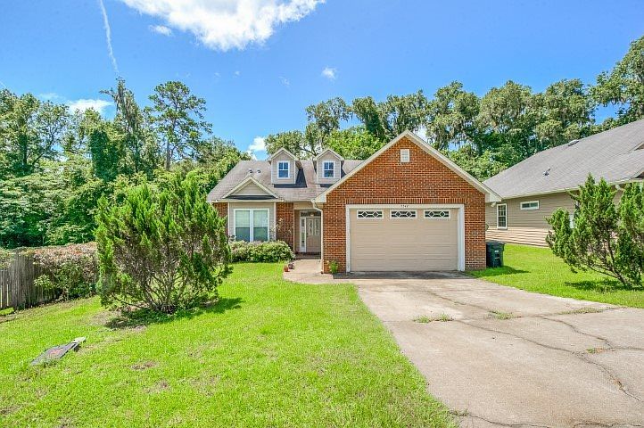 1st image of 5547 Hampton Woods Way