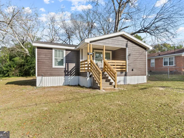 1030 Dennis St, Macon, GA 31217