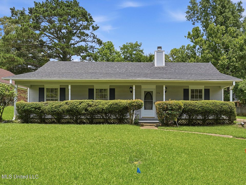 1st image of 339 Barfield Dr