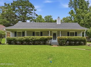 339 Barfield Dr, Byram, MS 39272