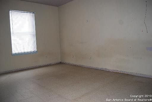 5th image of 1051 GILLETTE BLVD Building 300