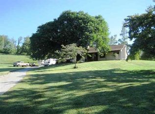 2526 Stone Rd, Blaine, TN 37709