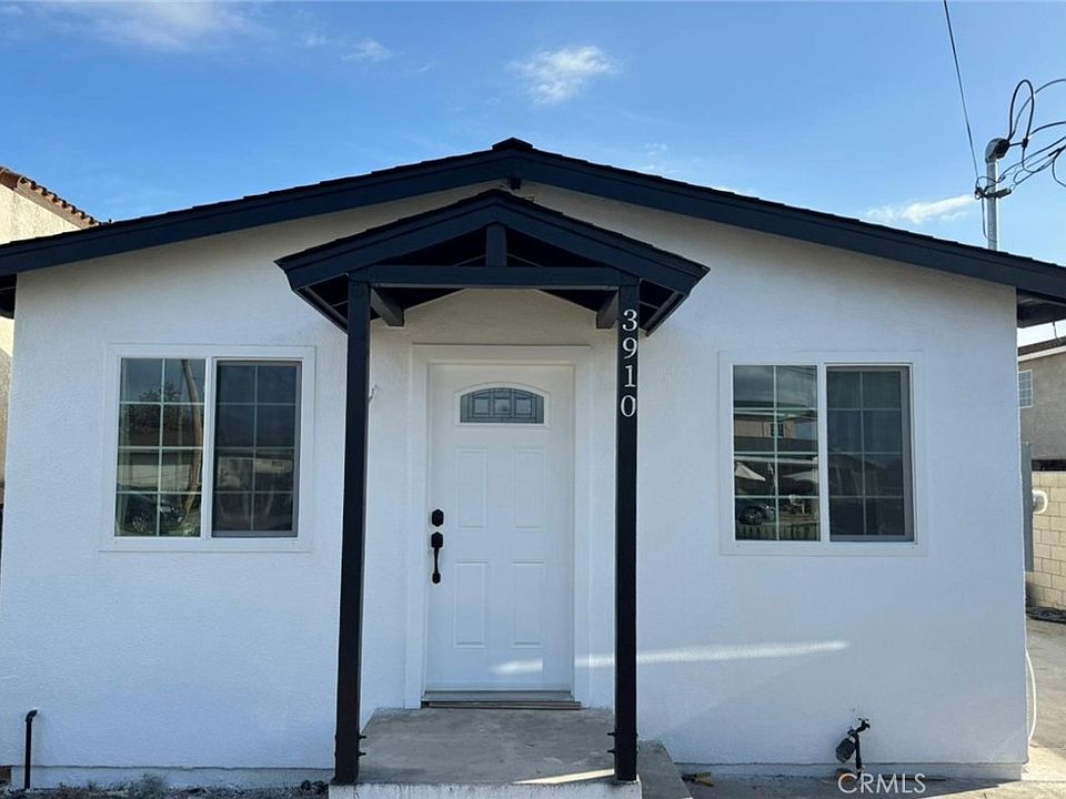 1st image of 3910 W Valencia Dr