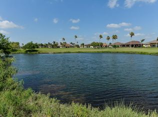10 Lakewood Dr, Laguna Vista, TX 78578