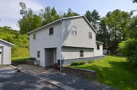 708 Jericho Rd — Photo 2