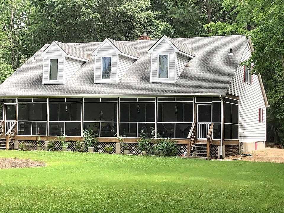 1st image of 136 Beechland Creek Pl