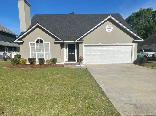 2006 Oakdale Dr, Valdosta, GA 31602