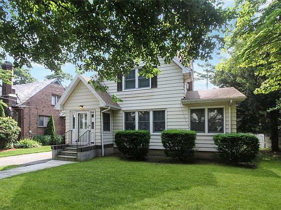 3rd image of 44 Archer Dr