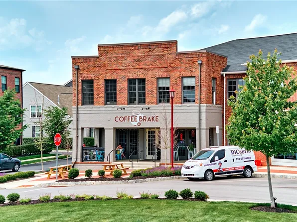 305 Tillary Ln Unit 202, Cranberry Township, PA 16066