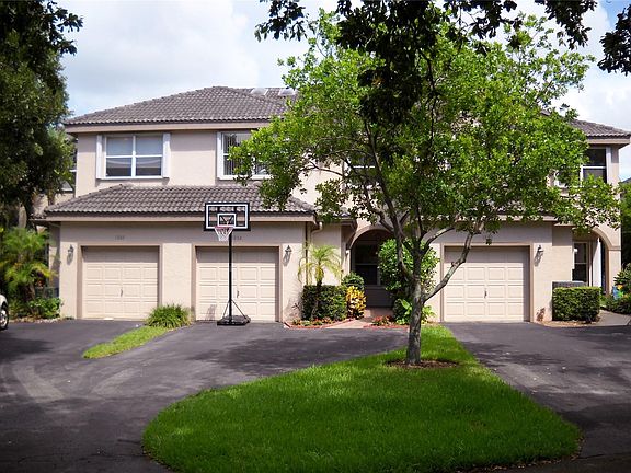 3rd image of 1884 SW 53rd Avenue #0