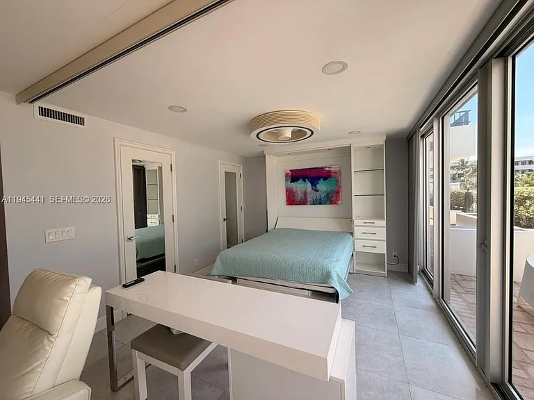 531 N Ocean Blvd #404 — Photo 9